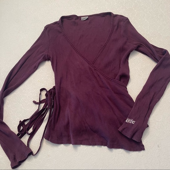 Wrap Around Purple Top - Picture 3 of 4